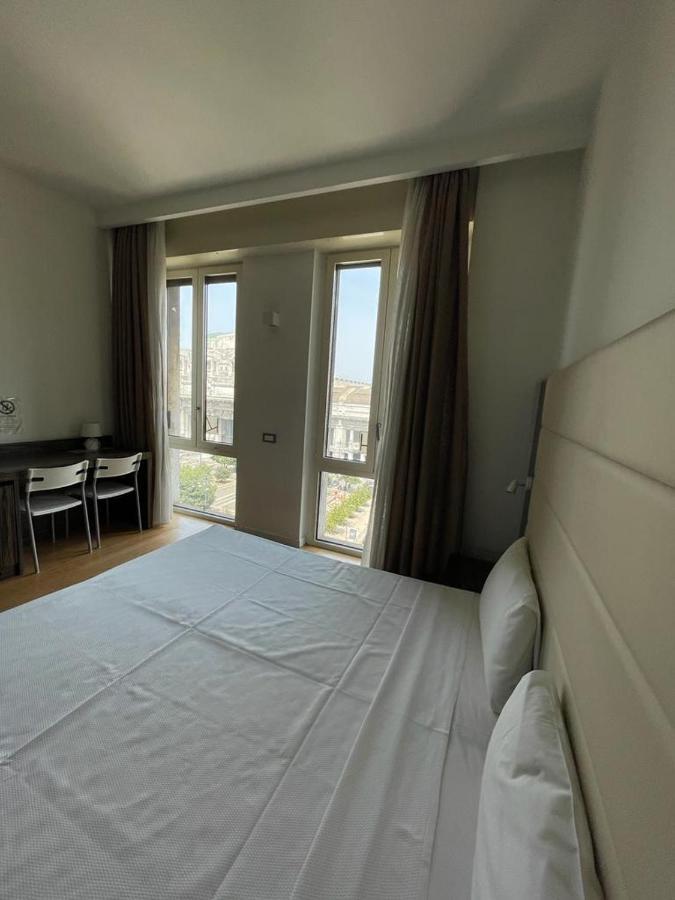 Ih Hotels Milano Centrale Guest House Екстер'єр фото